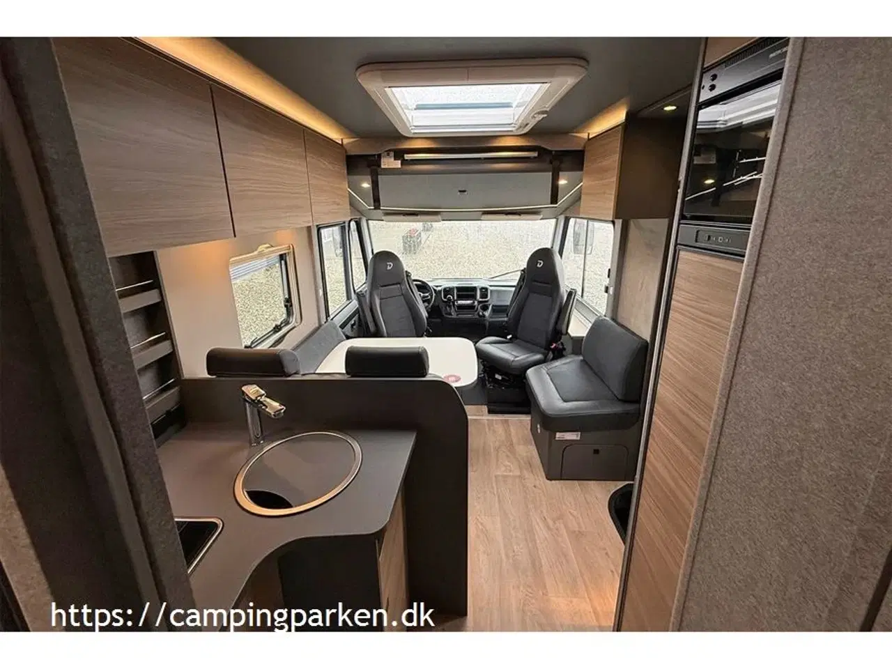 Billede 6 - 2025 - Dethleffs Trend I 7057 EB   Superflot Jubilæumsmodel. Ægte læder og alcantara, 180 hk, automatgear, enkeltsenge