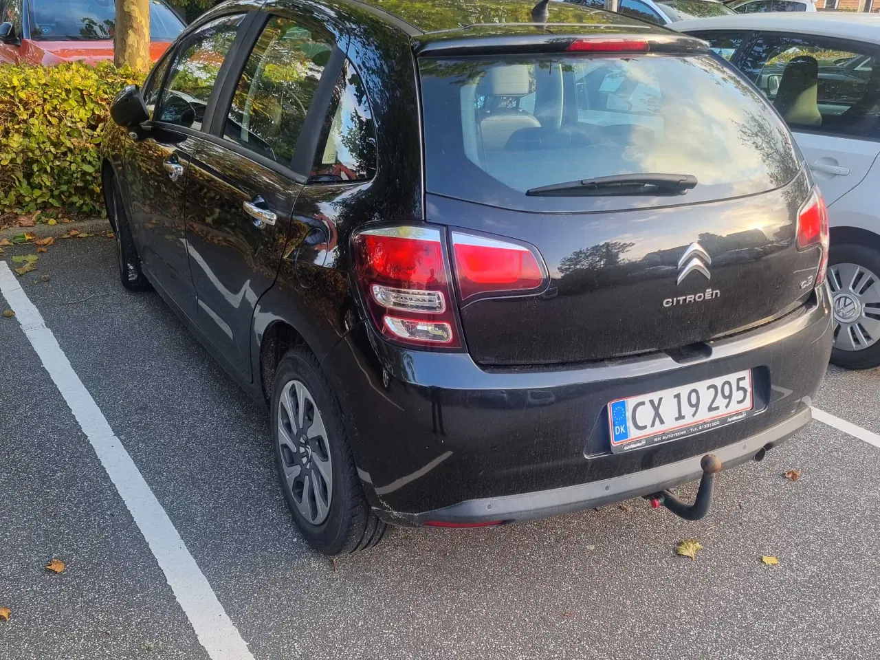 Billede 1 - Citroen C3 1.2 5 dørs med træk