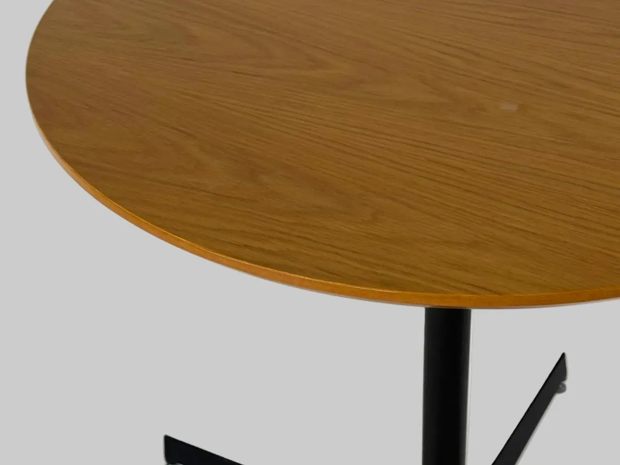 Billede 4 - Rundt Bord - Natur/Sort Stel Ø80 cm