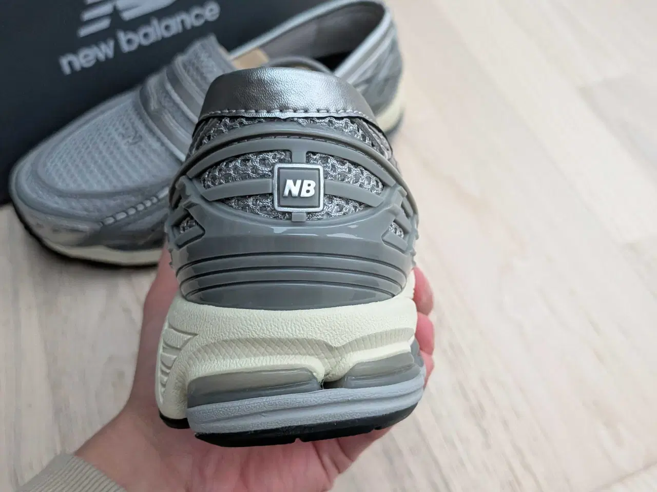 Billede 5 - New balance 1906L loafers metallic silver 