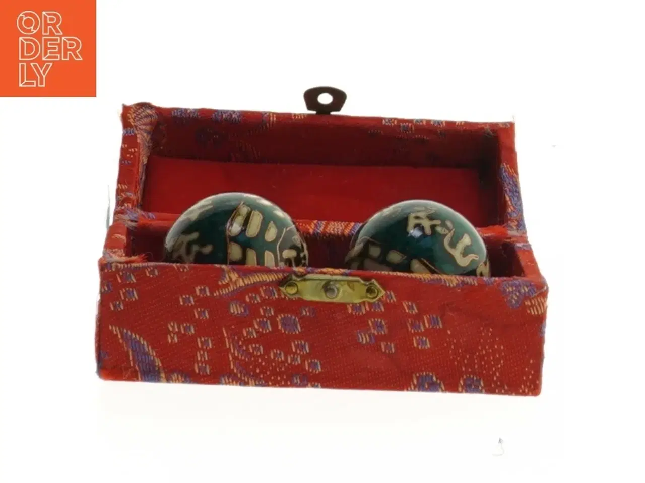 Billede 2 - Cloisonné kugler med broderet æske (str. 10,5 cm)