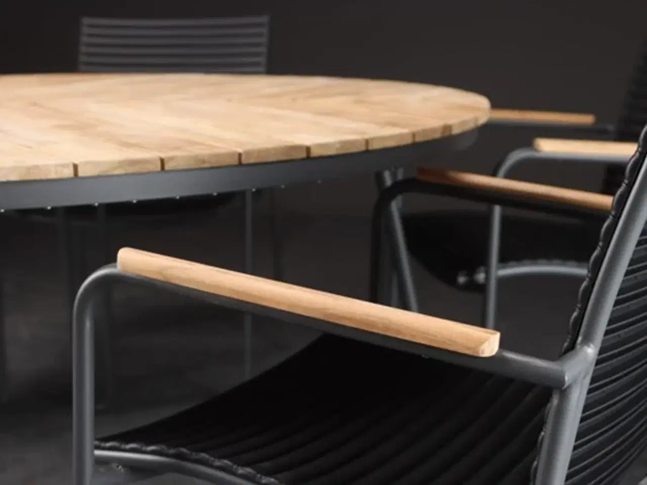 Billede 5 - Et nyt havemøbelsæt