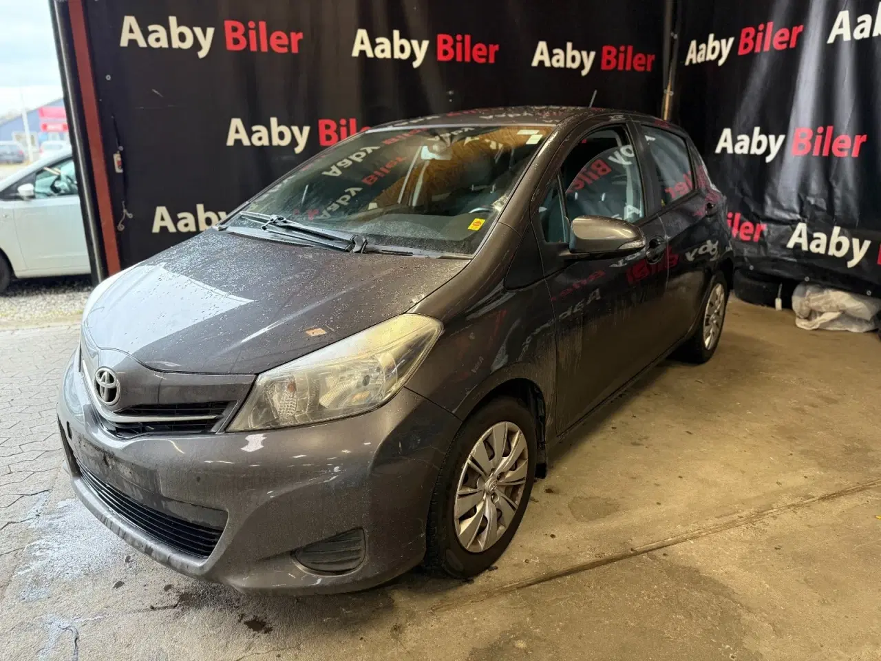 Billede 1 - Toyota Yaris 1,0 VVT-i T2 Touch