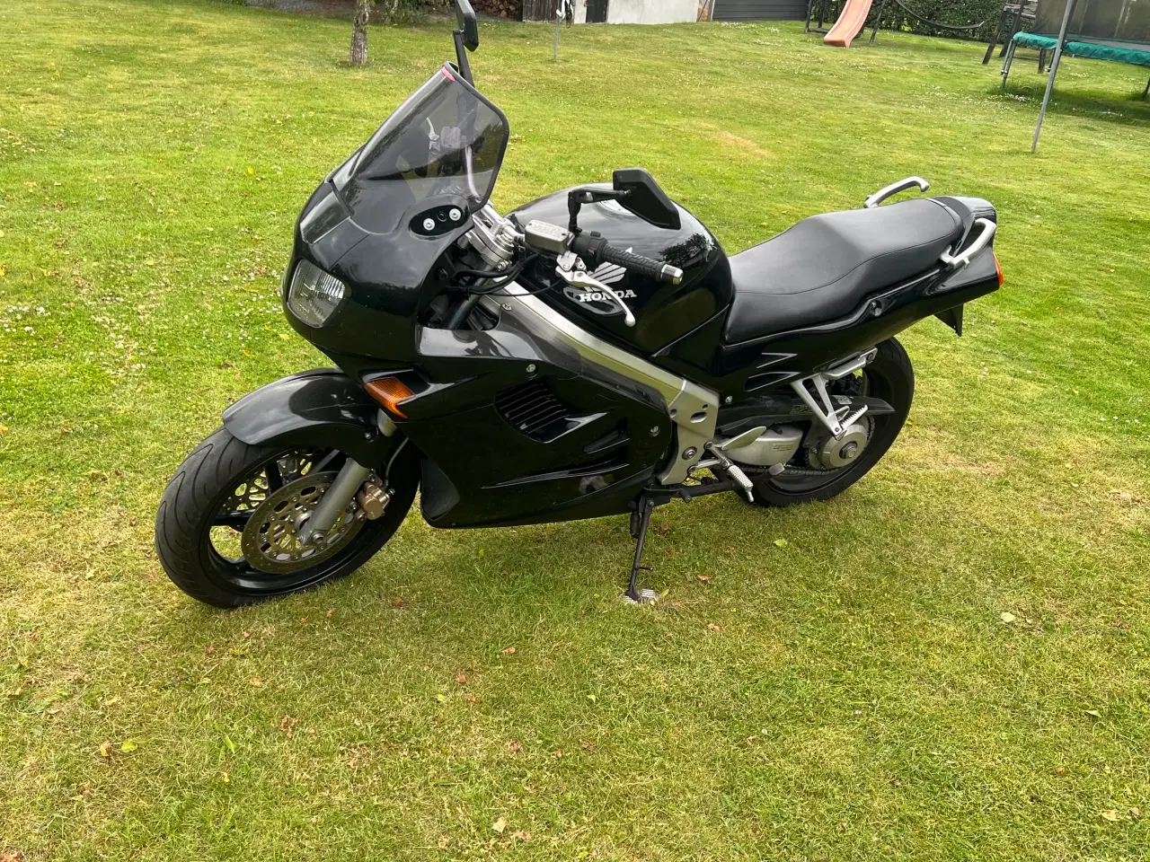 Billede 1 - Vfr 750 f