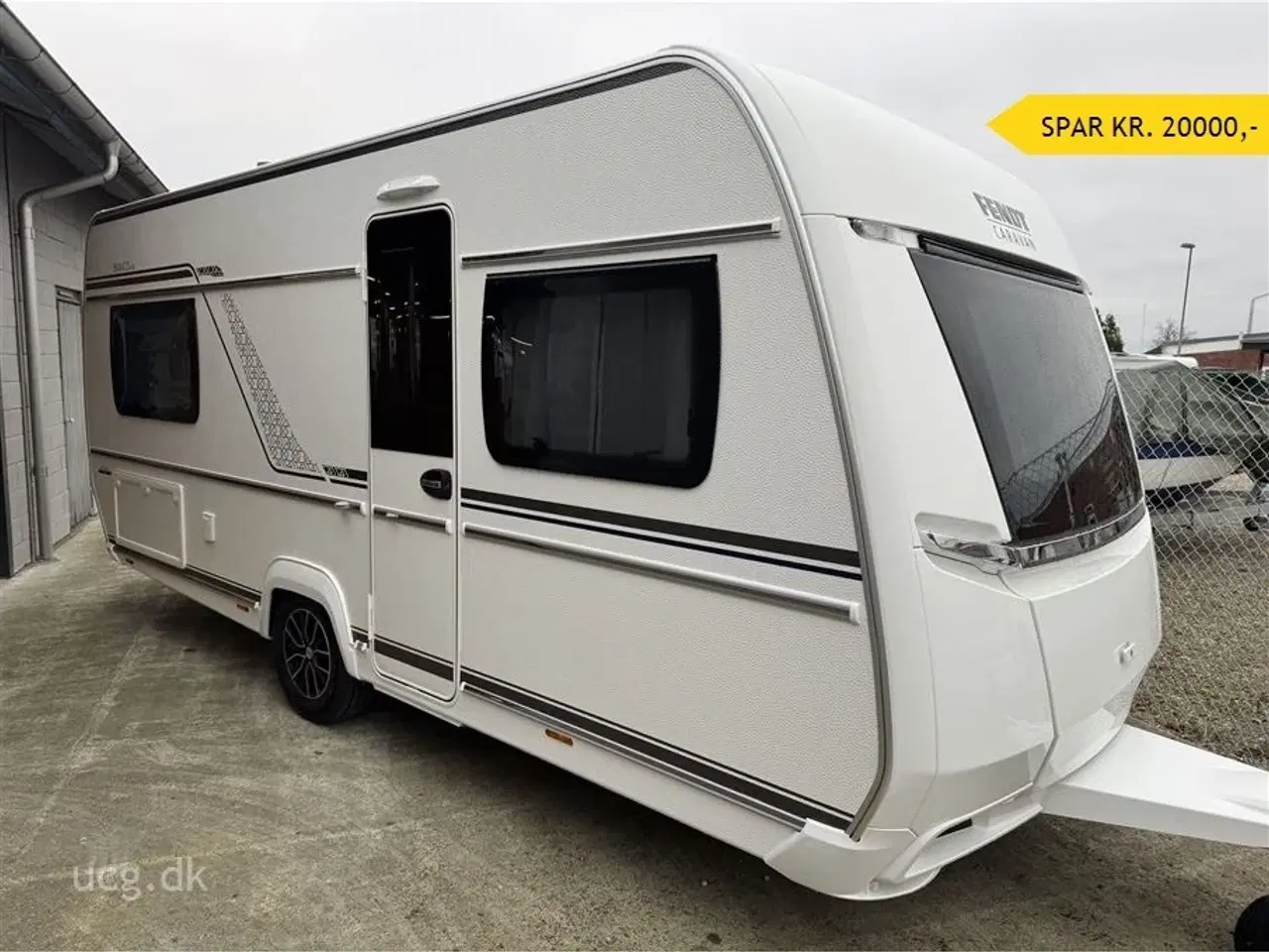 Billede 1 - 2025 - Fendt Bianco Activ 495 SFE   Prisen er inkl. klargøring, gastest, fugttest, syn og nummerplade.