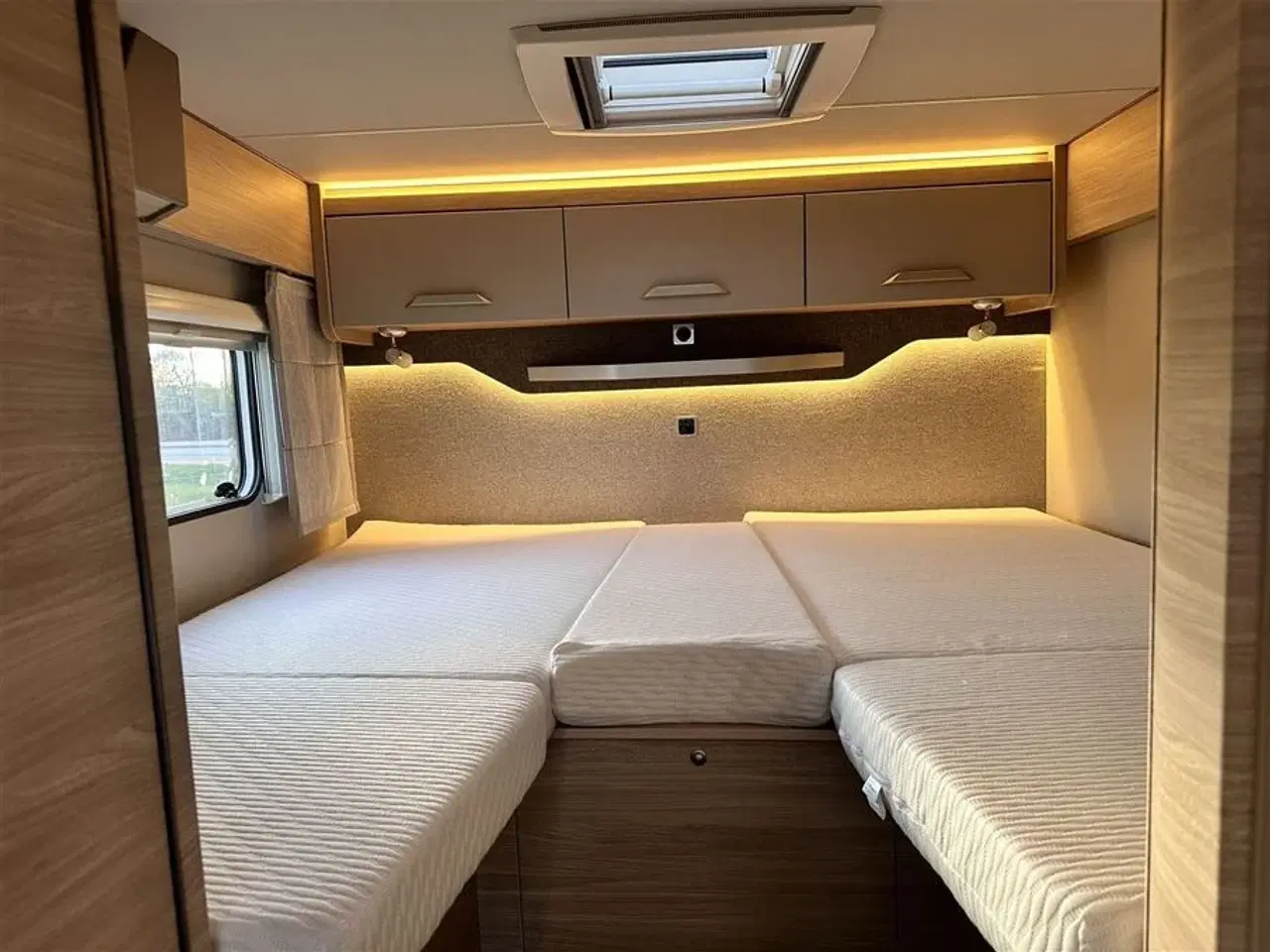 Billede 24 - 2020 - Knaus Van TI MAN 650 MEG PLUS Platinum Selection   Velholdt Autocamper med enkelt senge