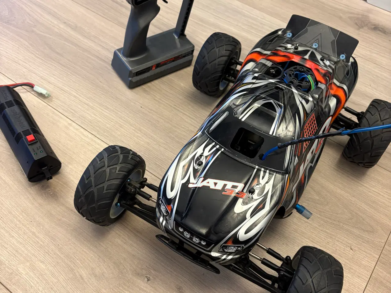 Billede 1 - Jato 3.3 fjernstyret bik