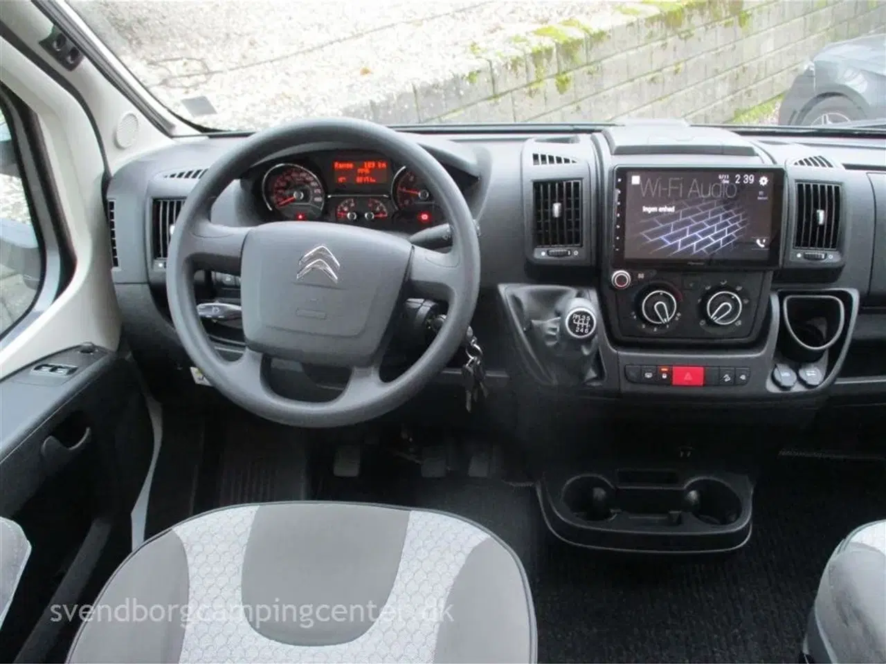 Billede 3 - 2022 - Hobby Optima On Tour T70 E Fremstår som en ny og med rigtig meget udstyr.