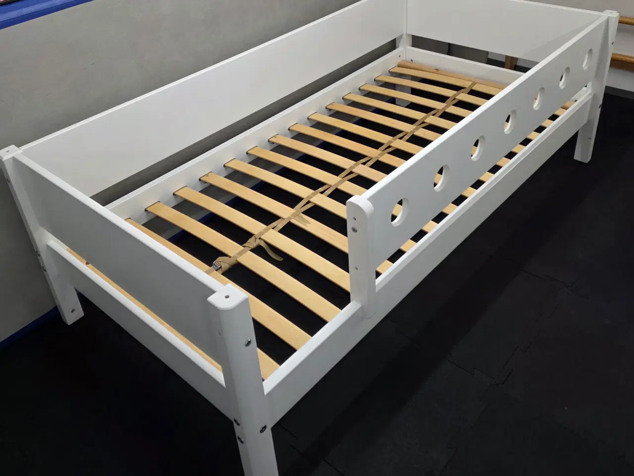 Billede 2 - Flexa White seng - 90x190