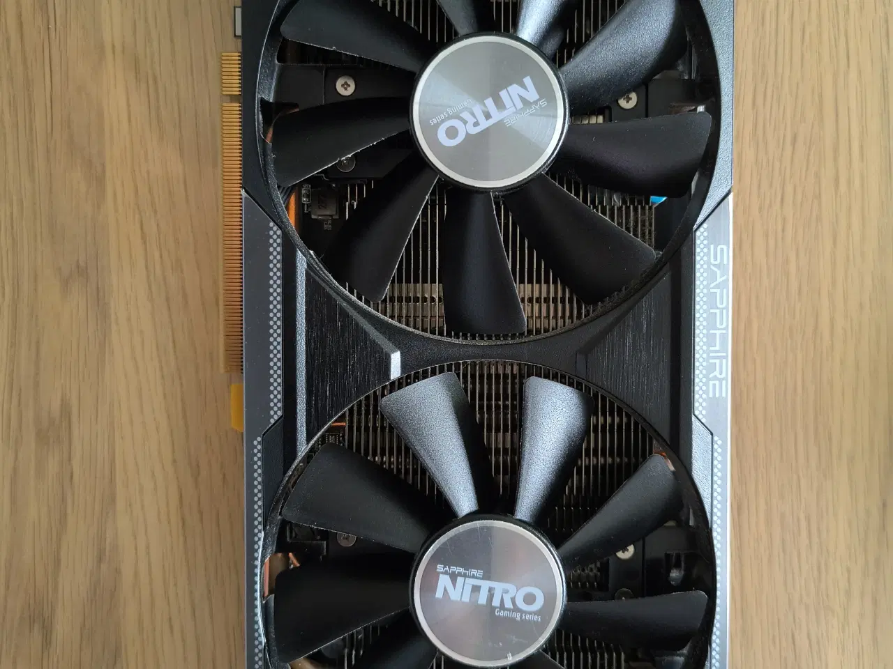 Billede 1 - Radeon R9 380