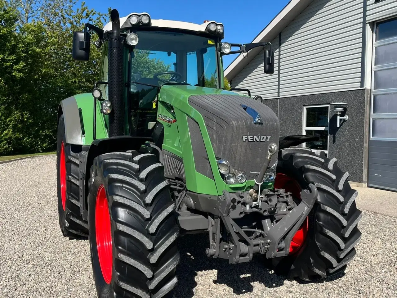 Billede 19 - Fendt 828 Profi model.  Meget flot traktor med nye fordæk.
