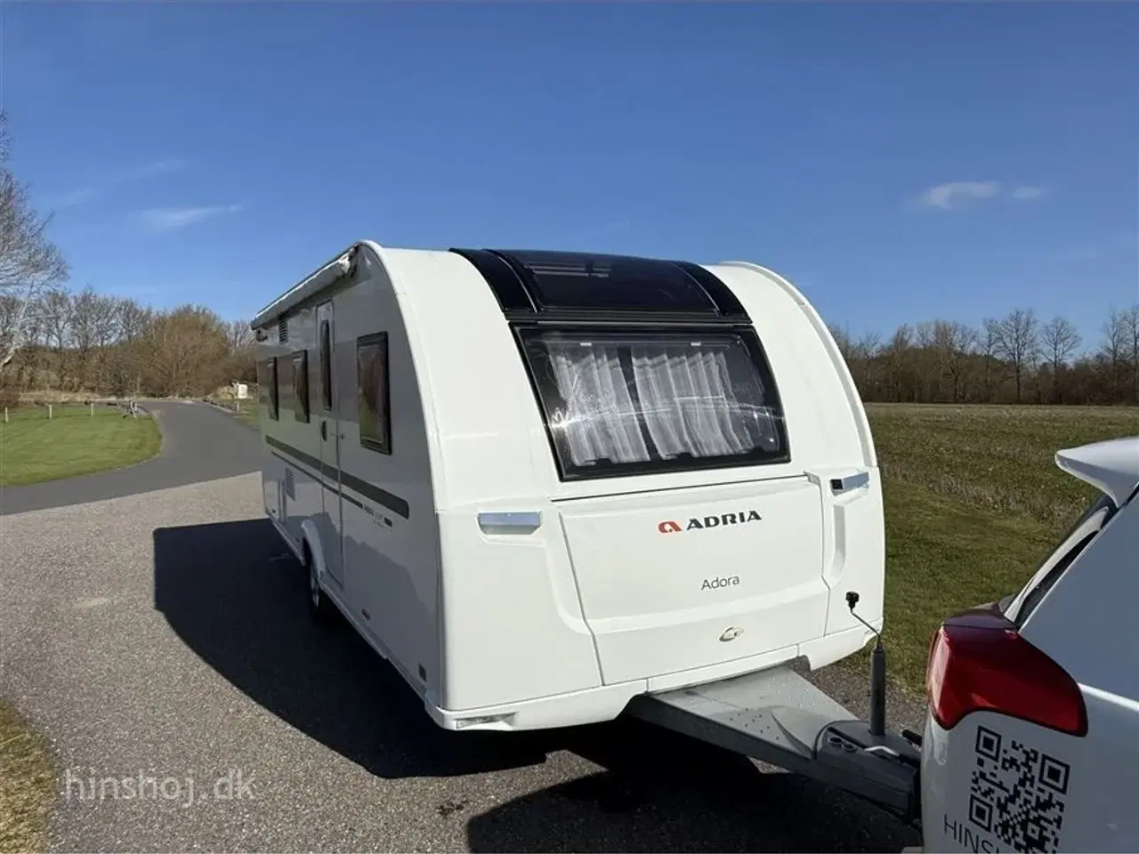 Billede 21 - 2020 - Adria Adora Supreme 573 PT Fin køjevogn med masser af plads til familien fra Hinshøj Caravan.