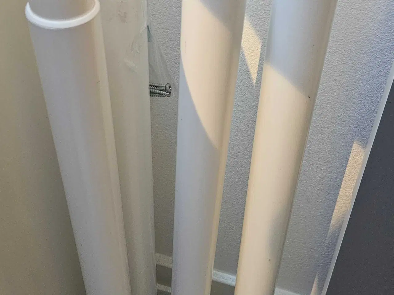 Billede 2 - IKEA skrivebord 
