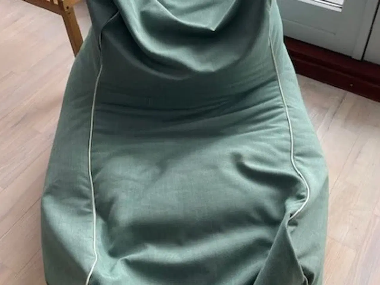 Billede 1 - HAY sækkestol – grøn – pæn stand