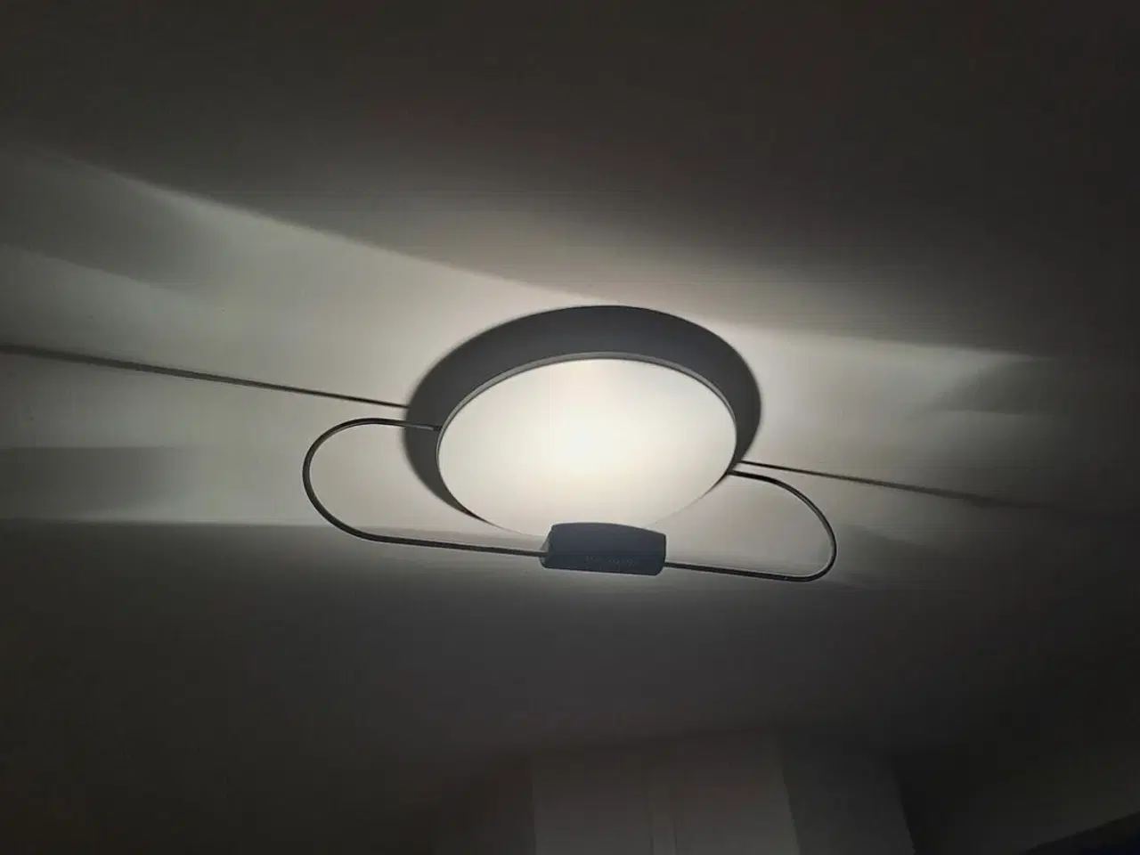 Billede 1 - Fin vintage lampe fra Arteluce model Spilla by Luc