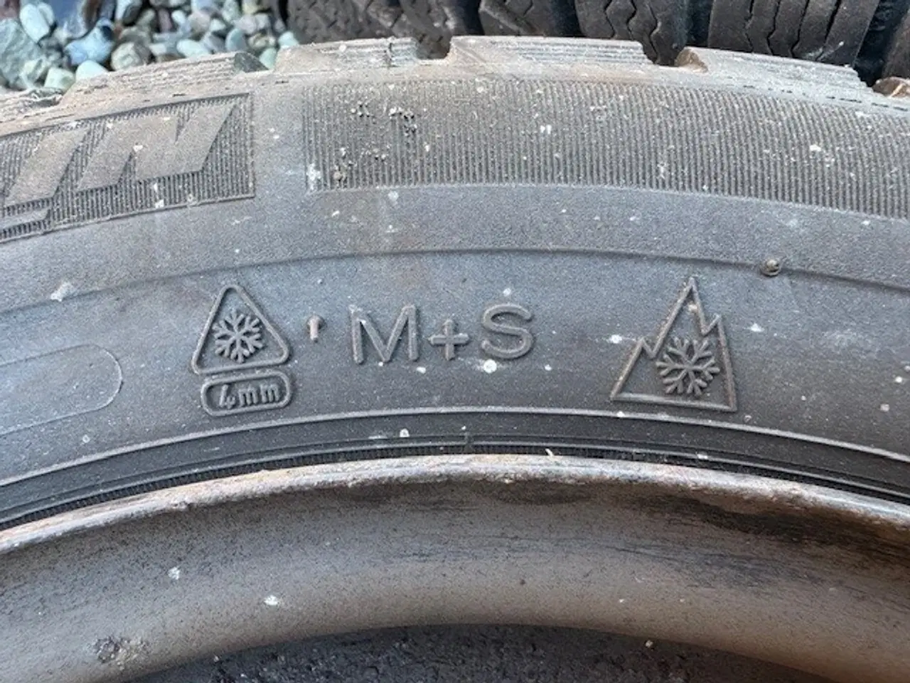 Billede 3 - Godkendte Michelin vinterhjul