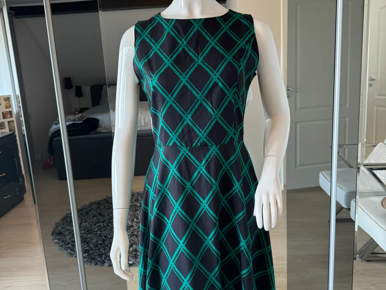 Billede 1 - Vintage kjole fra New light fashion str L