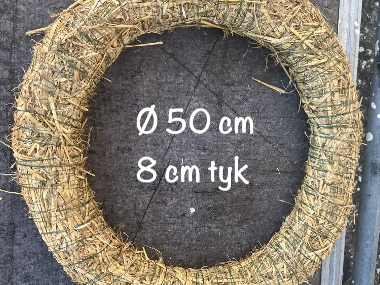 Billede 1 - Stor halmkrans 