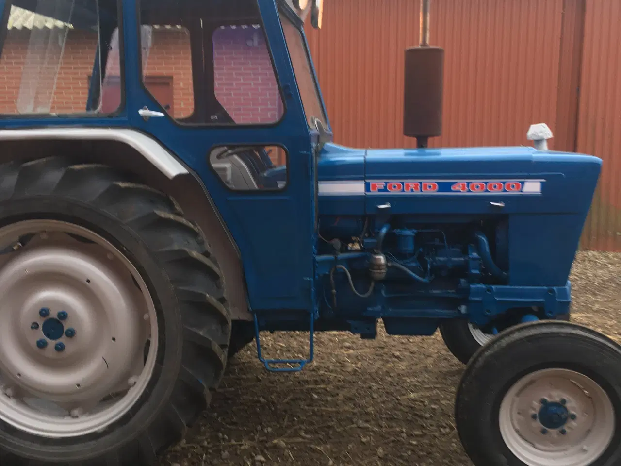 Billede 4 - Ford 4000 med harve 