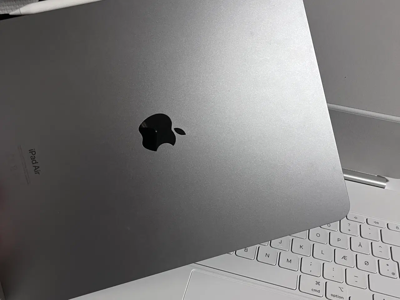 Billede 2 - iPad Air, Magic Keyboard og Apple Pencil pro