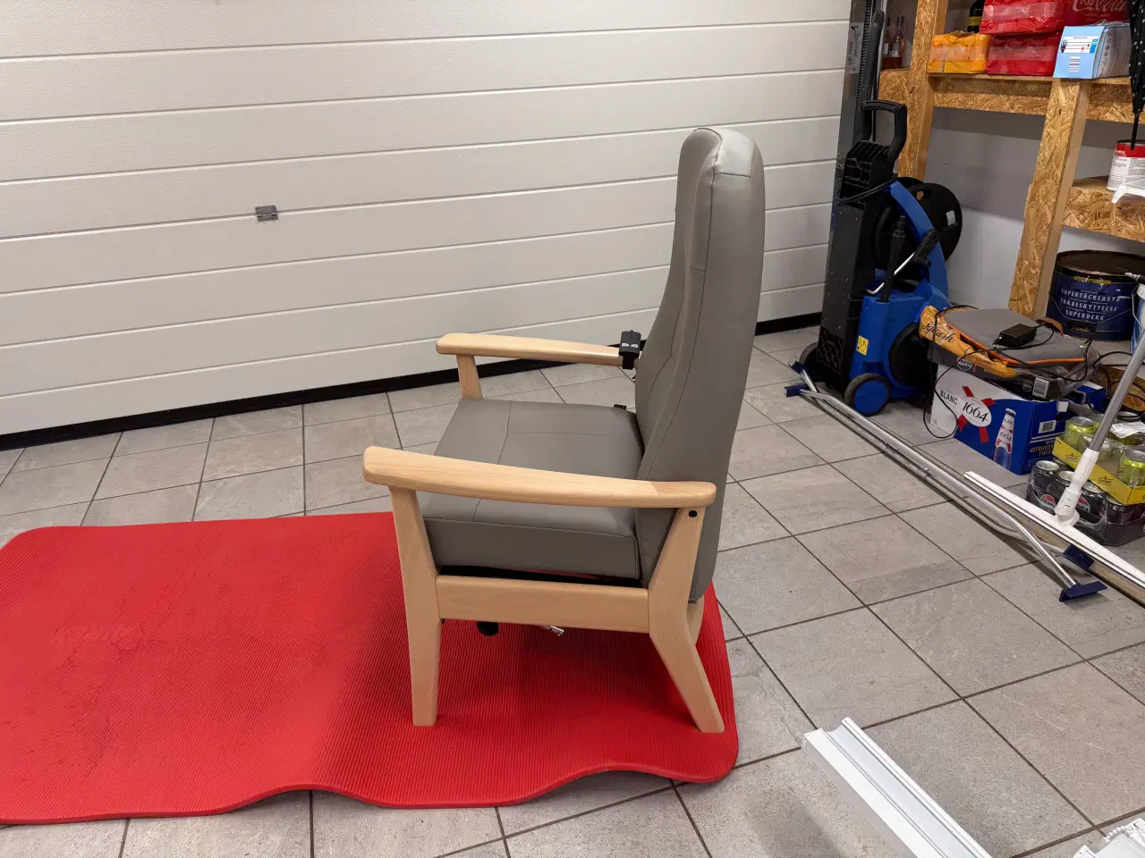 Billede 7 - Farstrup hvilestole med sædeløft model 5920