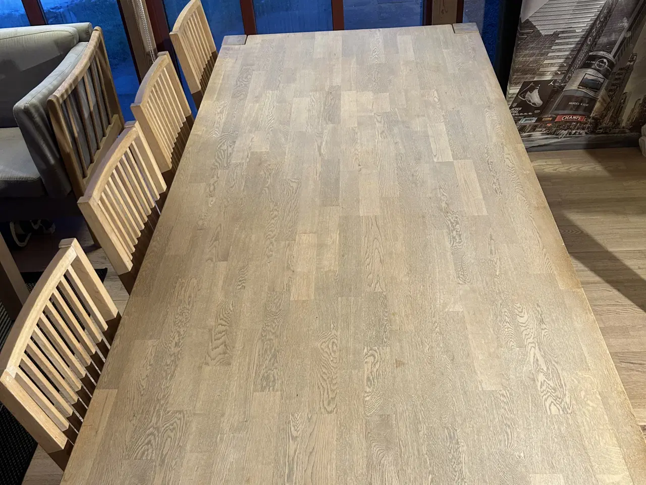 Billede 2 - Spisebord med 6 stole