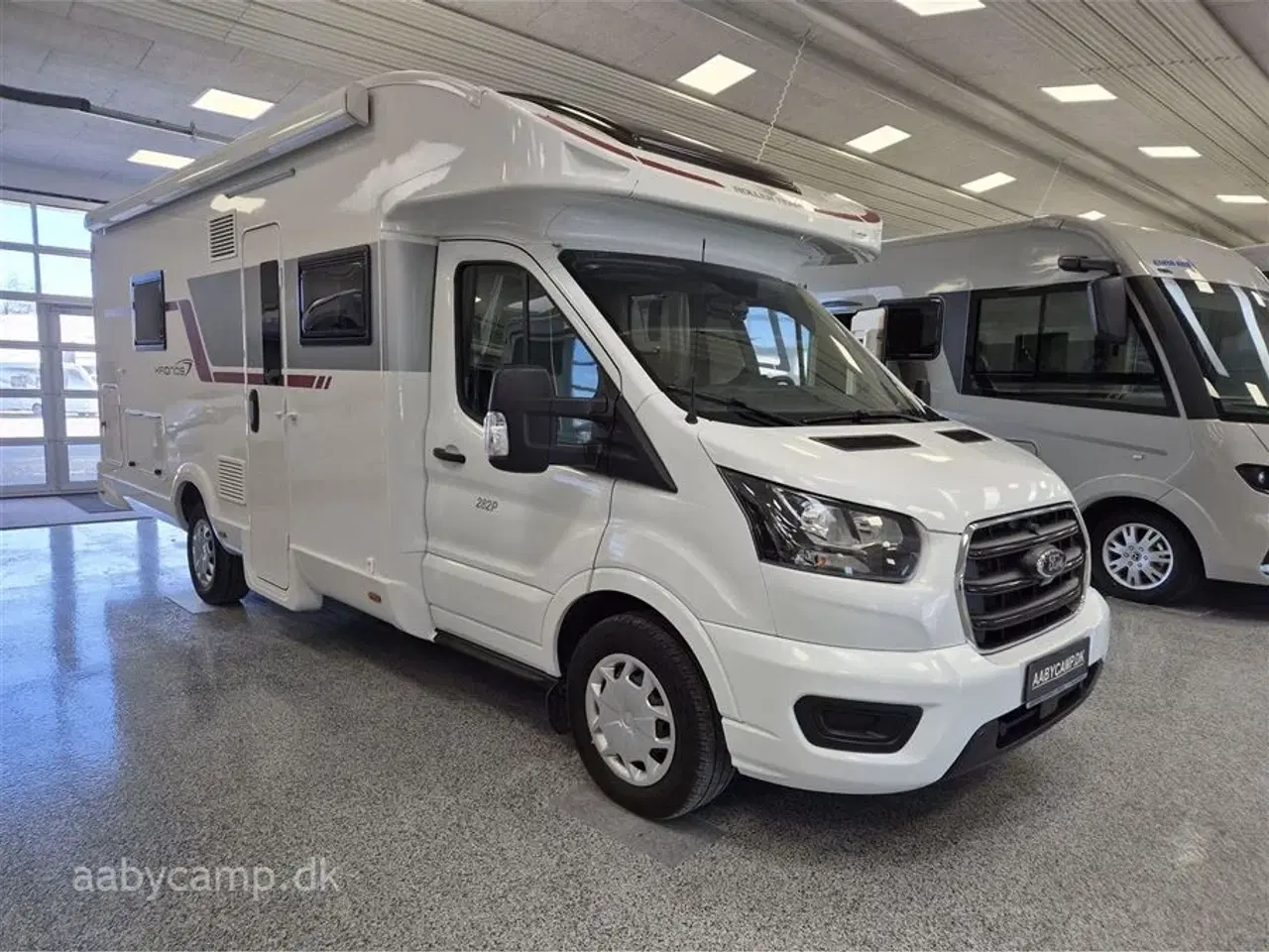 Billede 1 - 2021 - Rollerteam Kronos 282P   Automatgear. Solcelle. elektrisk markise. tv. lithium batteri. inverter. undervognsbehandlet. Bemærk kun 30,000 km!!