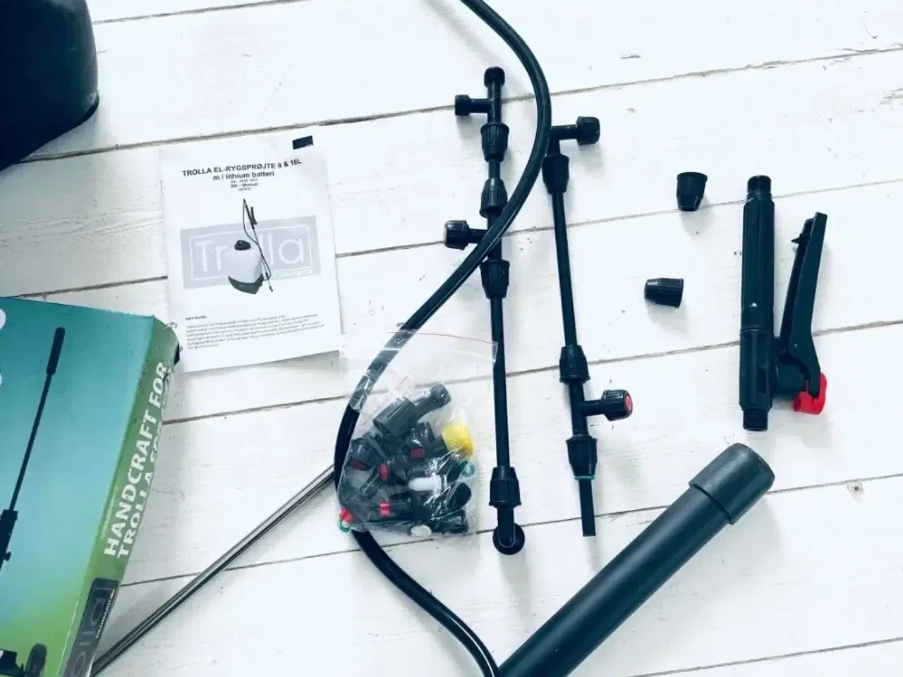 Billede 4 - Trolla elektrisk sprøjte + ny vogn + lanse