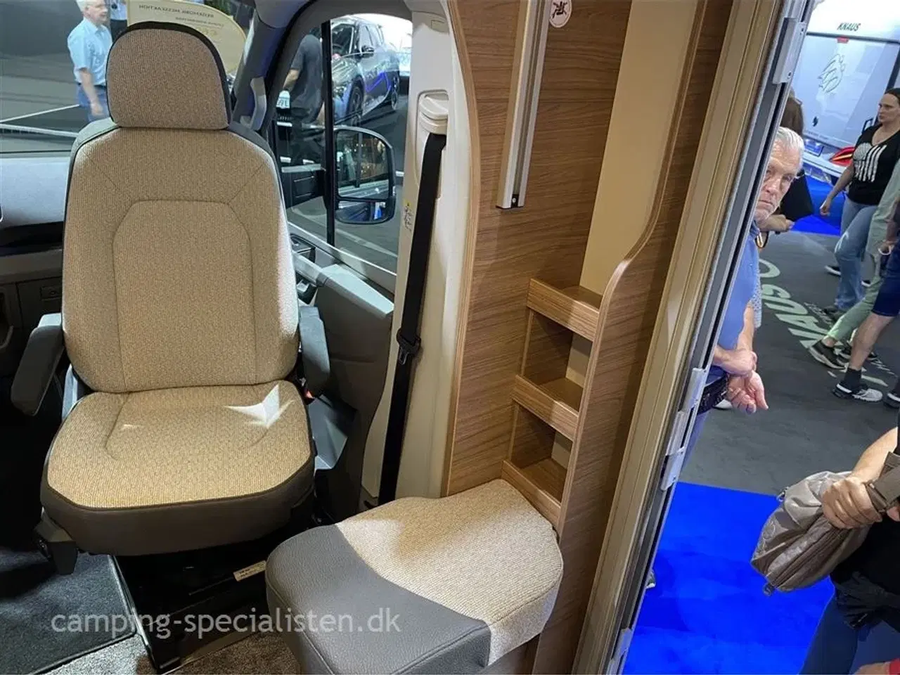 Billede 5 - 2025 - Knaus Wave Vansation 640 MEG VW Crafter   Knaus Van Wave 640 MEG nu på VW i  2025  lækker kampagne model med plads til 4 personer - kommer til efteråret  Camping-Specialisten.dk  Silkeborg