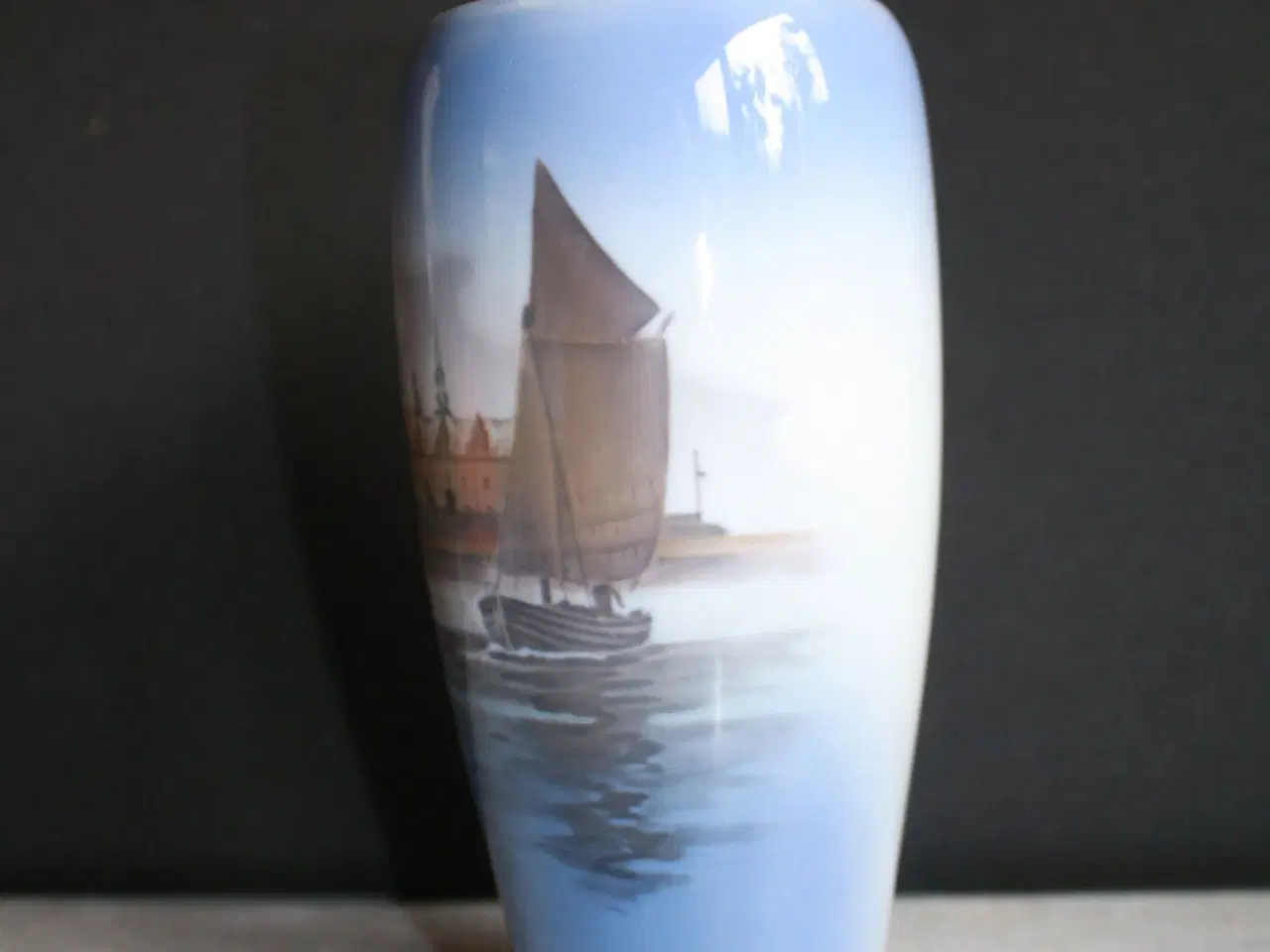 Billede 5 - Vase med kronborg