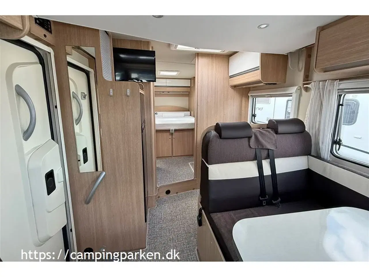 Billede 7 - 2017 - SunLight   Brugt autocamper med queensbed, sænkeseng og automatgear