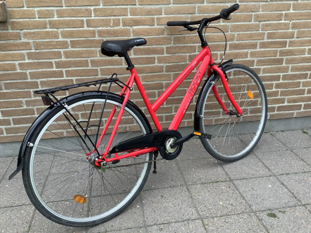 Billede 4 - ROCKY Broadway  3 indvendige gear  citybike 