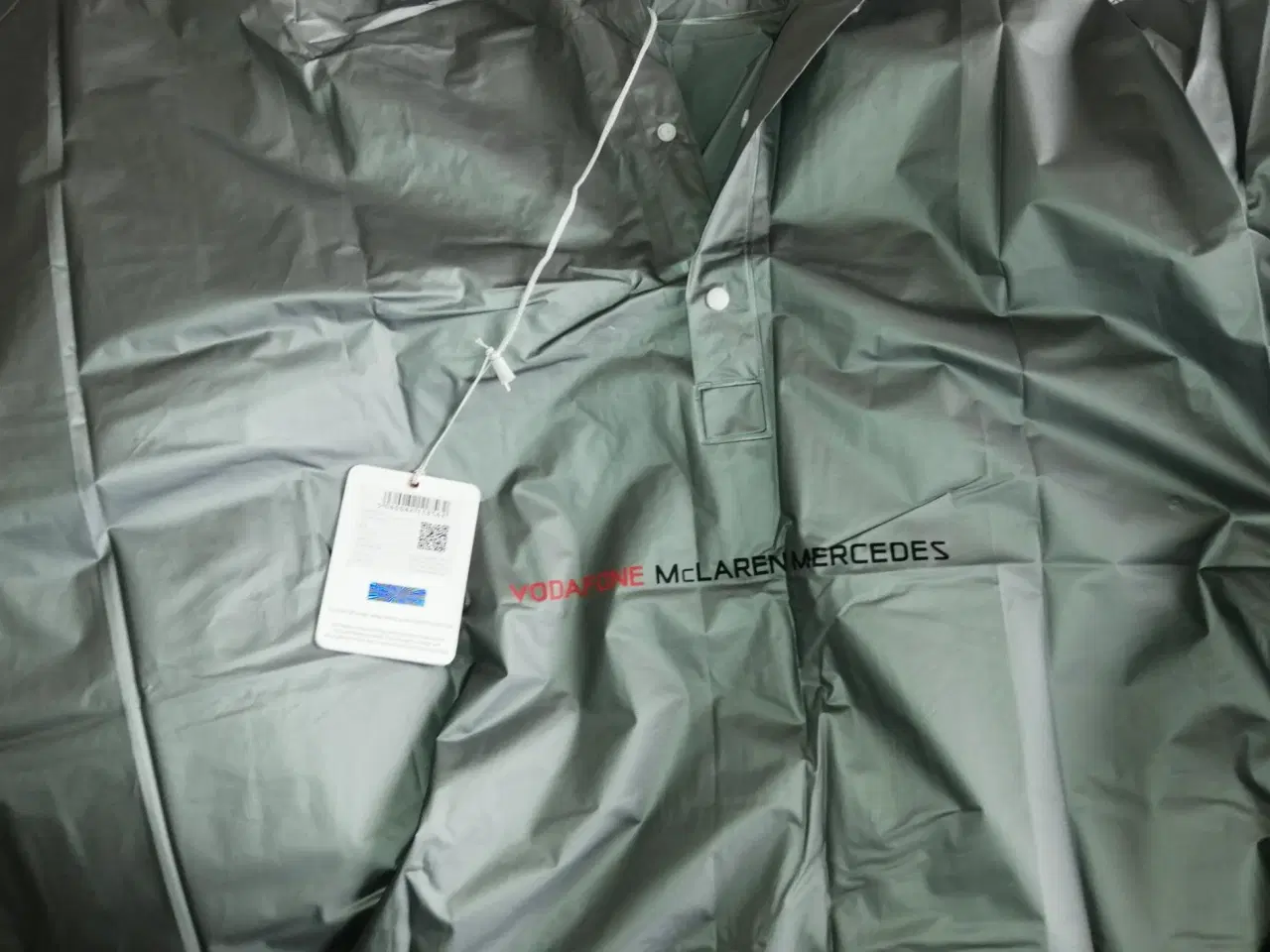 Billede 2 - NY MCLAREN MERCEDES PONCHO 100% VANDTÆT
