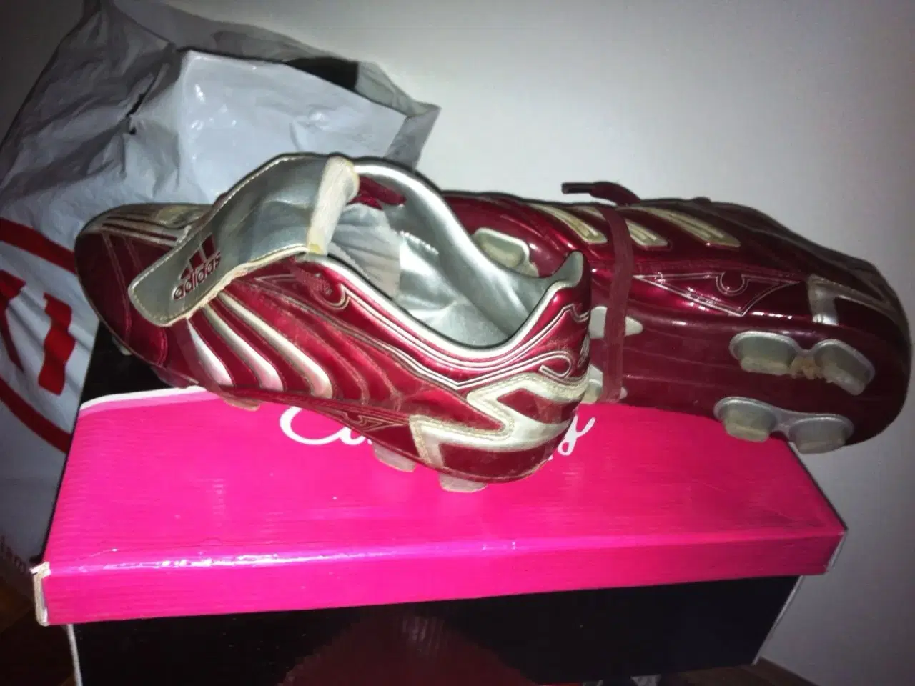 Billede 1 - Adidas fodboldstøvler, str.36, 50kr