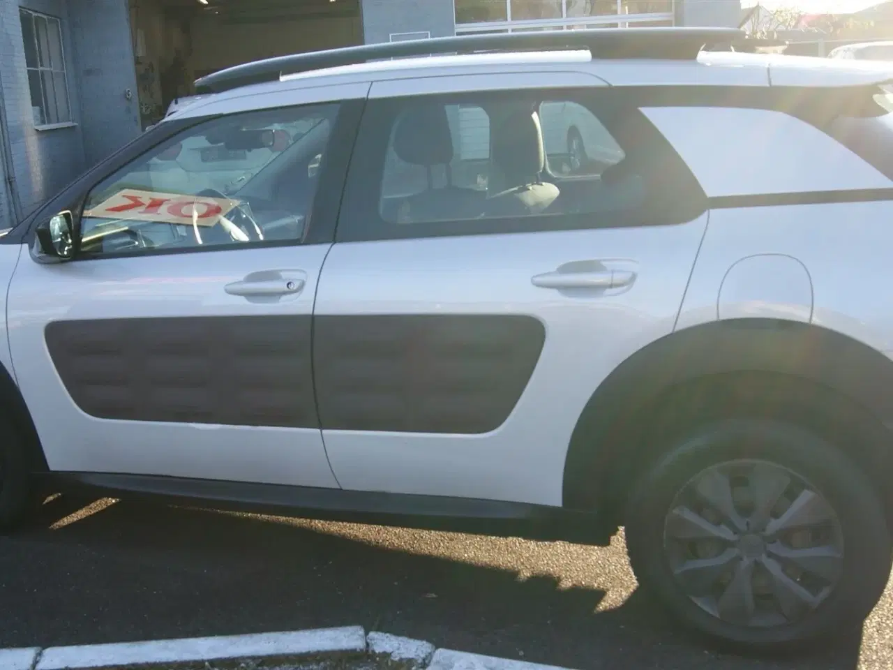 Billede 6 - Citroën C4 Cactus 1,6 Blue HDi Feel Complet start/stop 100HK 5d