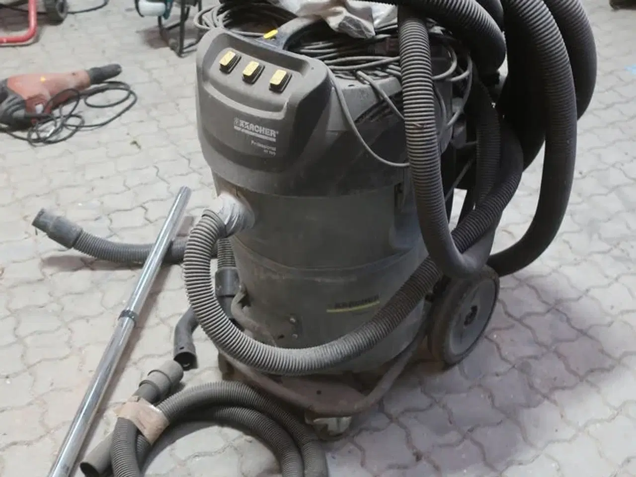 Billede 1 - Støvsuger KÄRCHER PROFESSIONAL NT 70/3