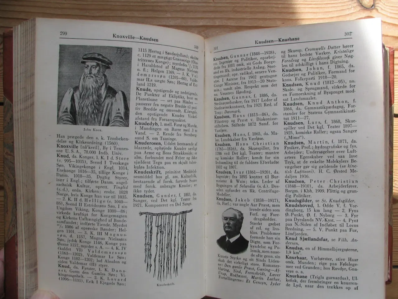 Billede 3 - Gyldendals verdenshistorie i 4 bind