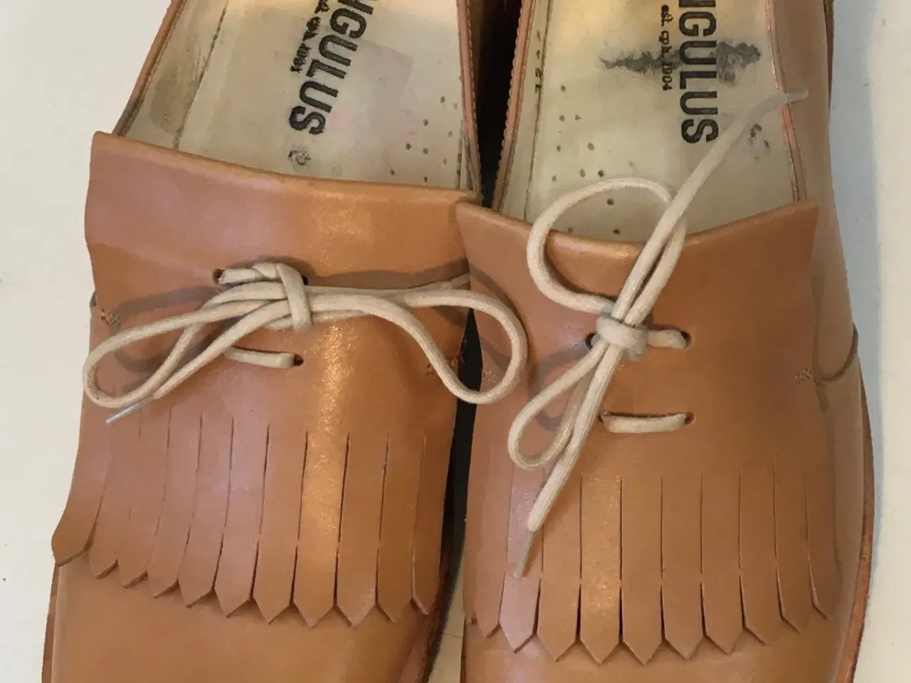 Billede 2 - Angulus, snøresko, str 39