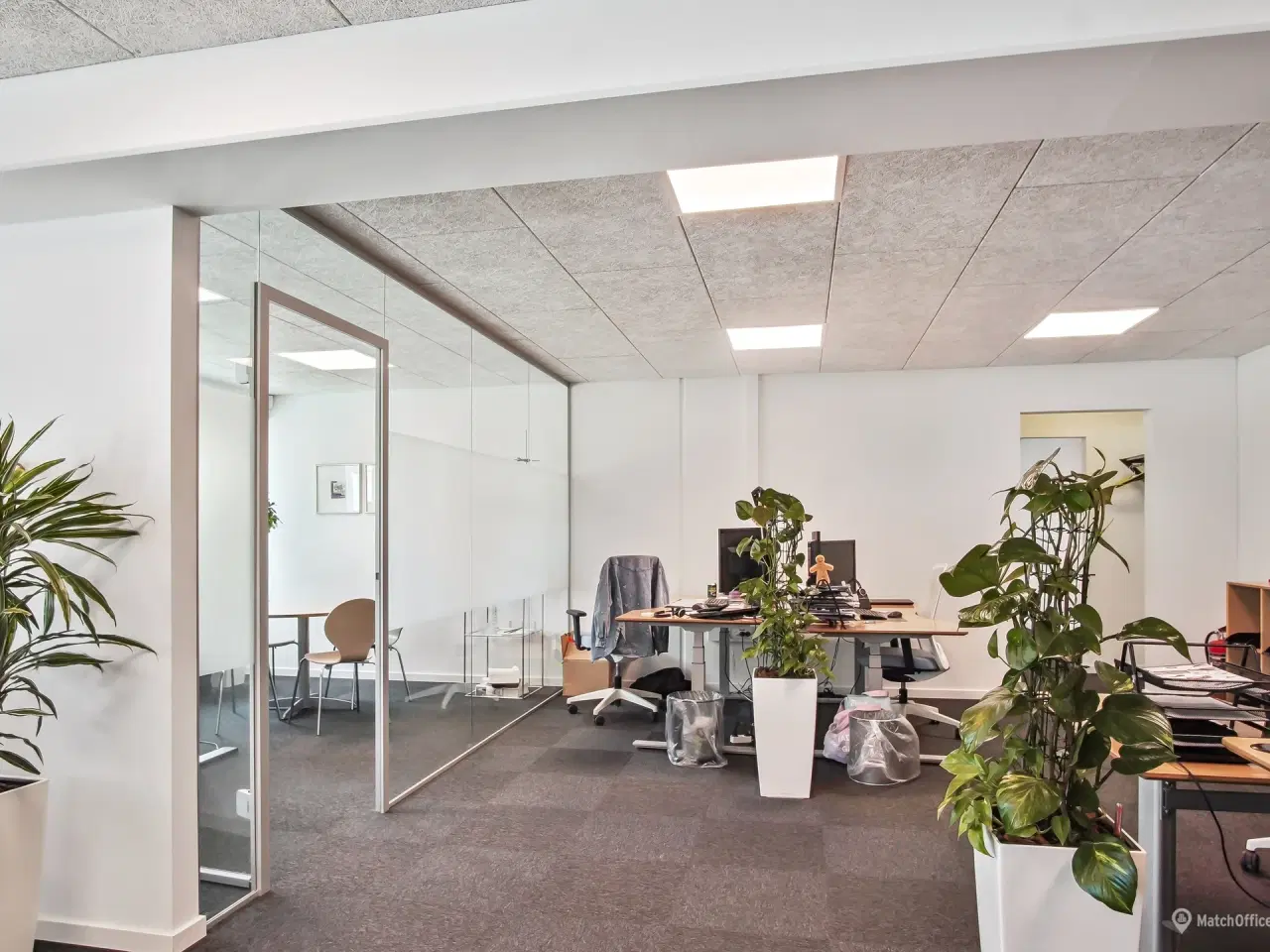 Billede 18 - Stort kombineret lager- og kontorlejemål i Vejle med 6 m loft og nem adgang til E45