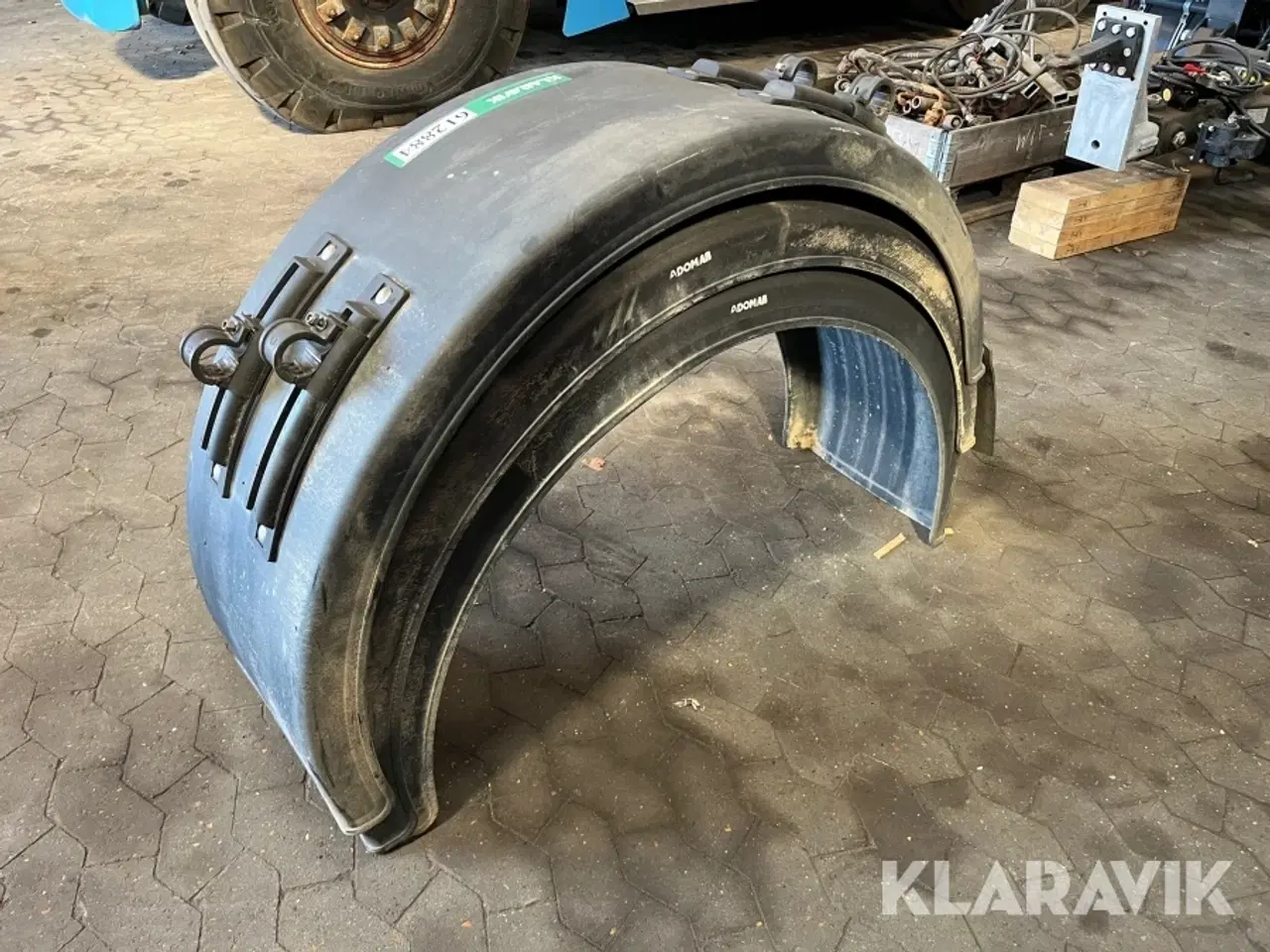 Billede 3 - Hjulskærme LAG med beslag 3 styk