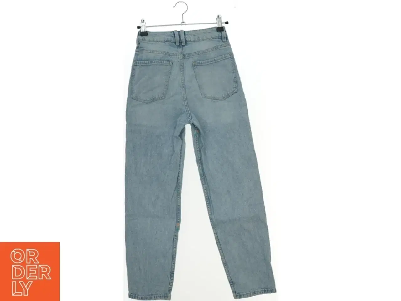 Billede 2 - Jeans fra H&M (str. 146 cm)