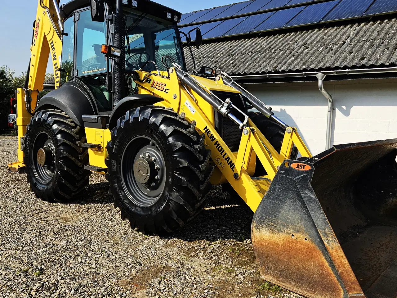 Billede 2 - New Holland B115C / tilt + meget tilbehør / som ny