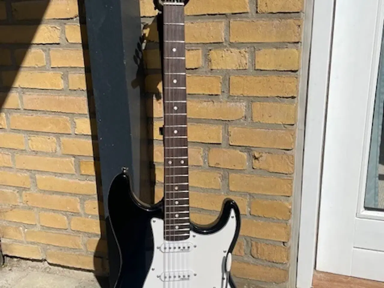 Billede 1 - El guitar, Supreme ST-1 Deluxe Black