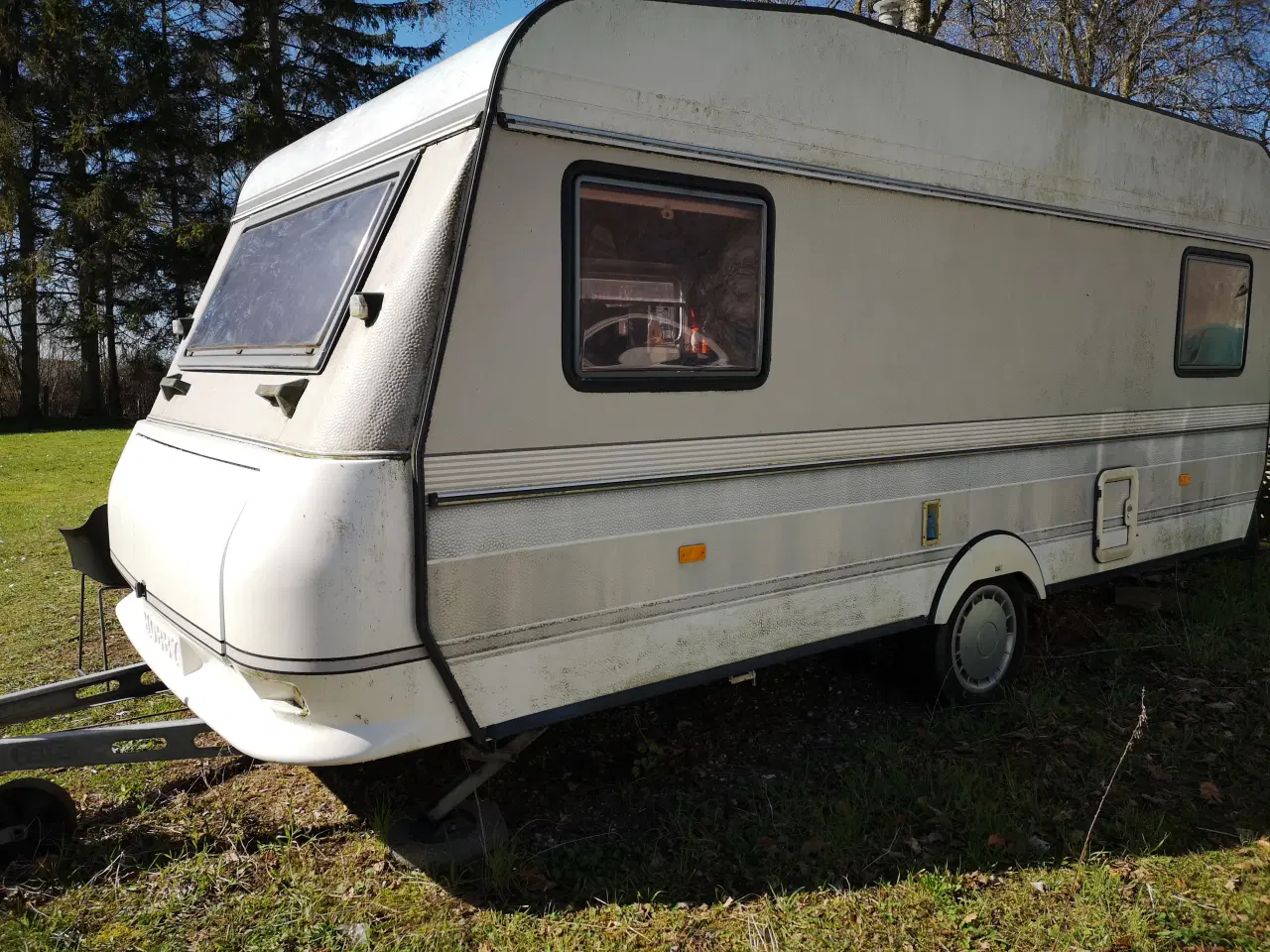 Billede 2 - Slidt Hobby Campingvogn til salg