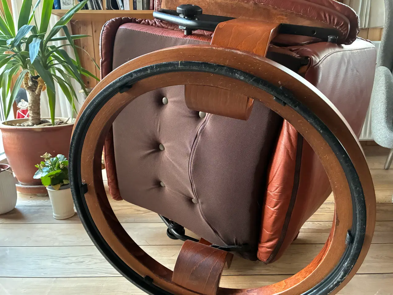 Billede 4 - Stressless recliner i rødt okselæder - fra 1980'er