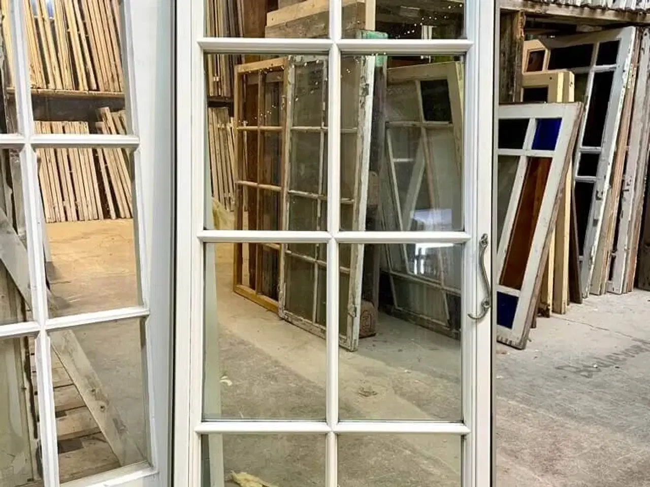 Billede 2 - Velholdt 8-ruders vinduesramme m. termo