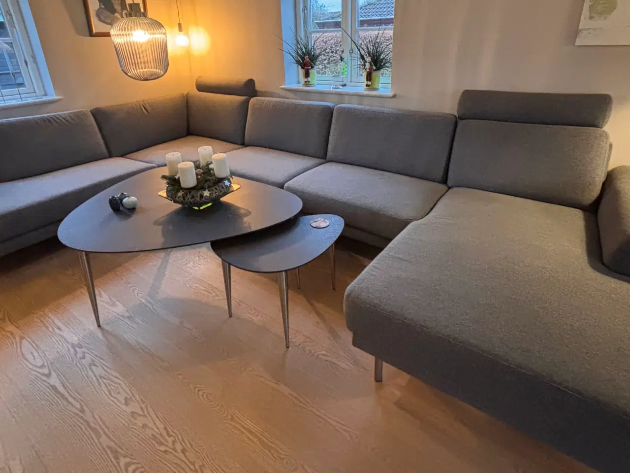 Billede 1 - Velholdt chaiselong sofa