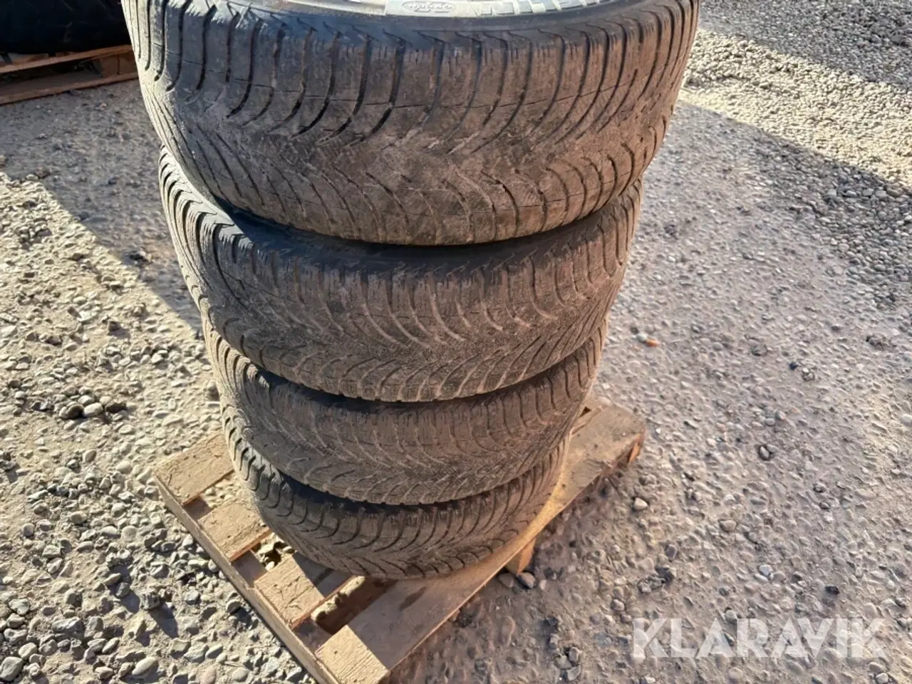 Billede 11 - Vinterdæk med fælge. Michelin 4 styk