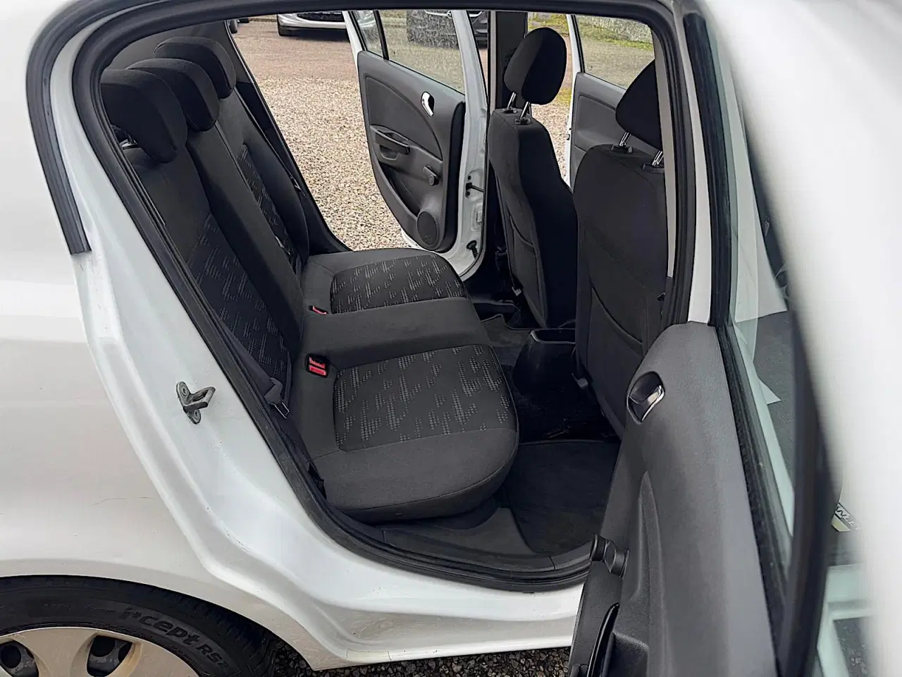 Billede 13 - Opel Corsa 1.2 2014 Nysyn Økonomisk og Meget pæn