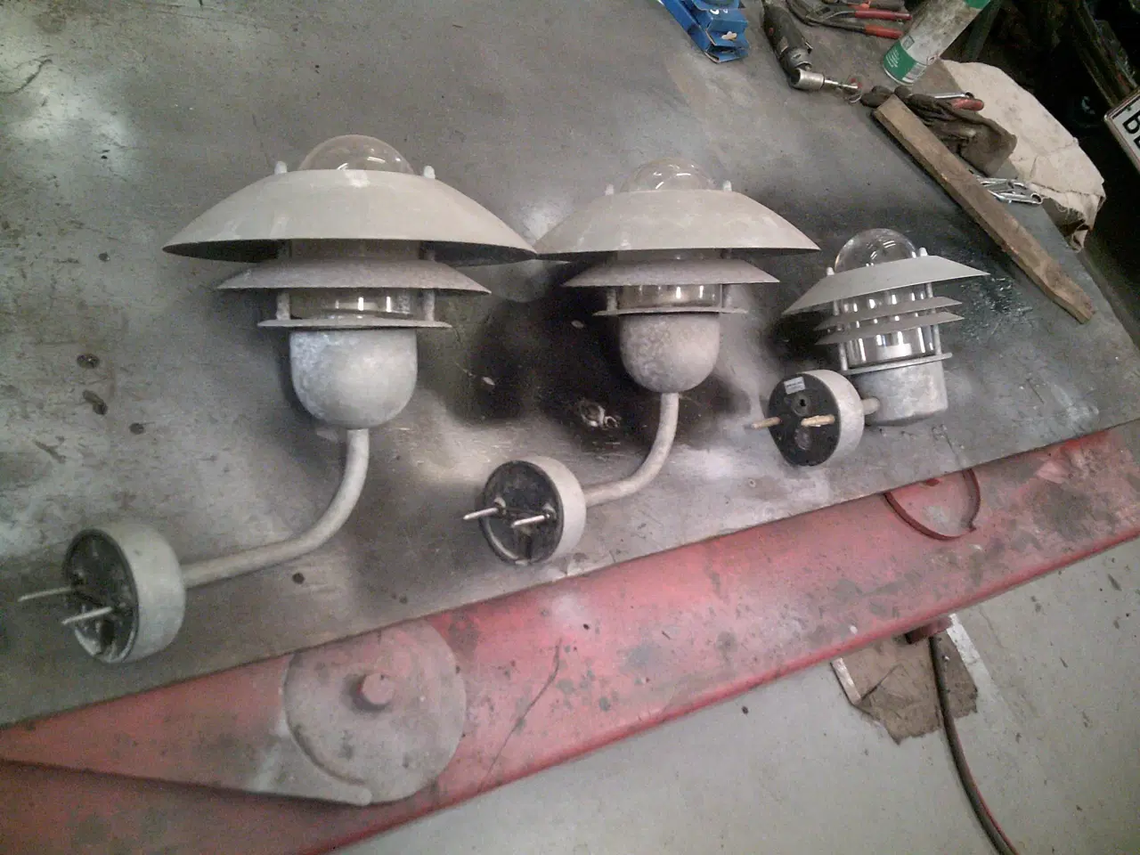 Billede 1 - VÆGLAMPER GALV.